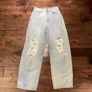 Wild Fable High Rise Baggy Distressed Denim Jeans / size 4